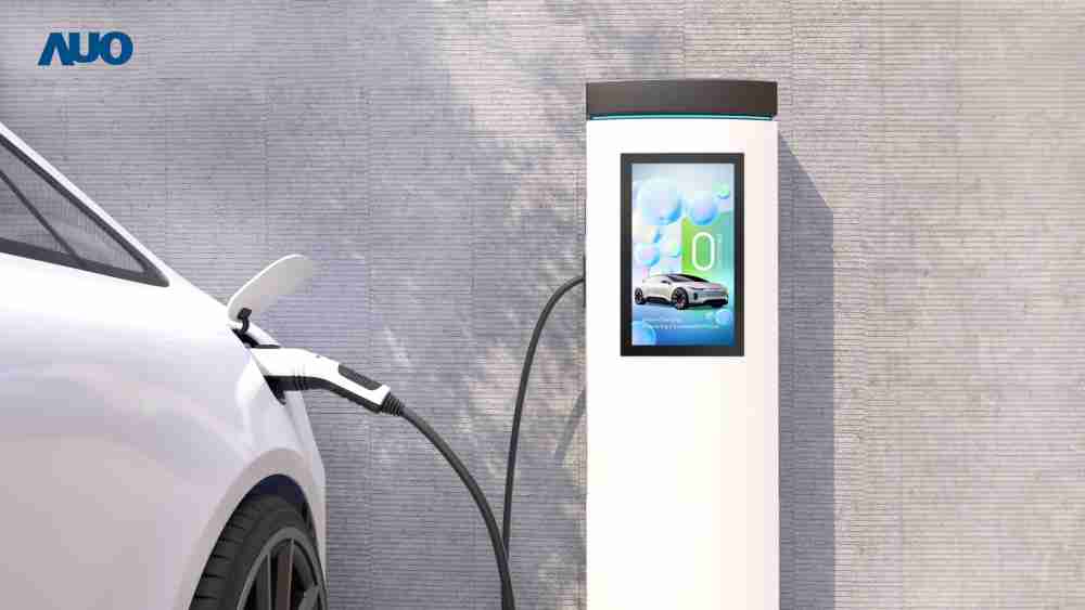 友達〝EVSE車用充電樁解決方案〞專為電動汽車充電樁設計，，，，具有高亮度、、、克服戶外艱難環境的耐溫、、、耐紫外線等特性，，，並搭載散熱性及擴充性強的高效能工業電腦，，，可實現人機互動訴求，，如資訊顯示、、、、支付等應用